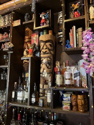 Aku Aku Tiki Bar by null