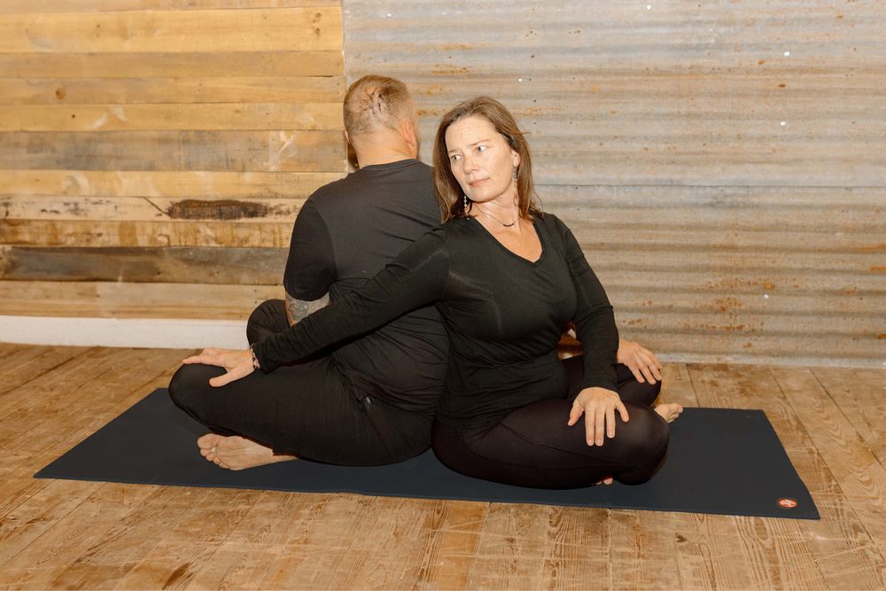 Bindee Yoga Logo