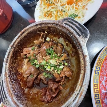 Tan Khai Hoan - Thit Koh (Caramelized Pork in Claypot) with Chicken Salad - Vietnamese Near Me - Rosemead, California Tan Khai Hoan - Thit Koh (Caramelized Pork in Claypot) with Chicken Salad - Vietnamese Near Me - Rosemead, California