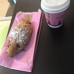 Pastry w Nutella in the middle