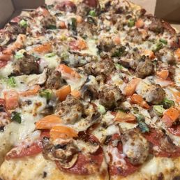 Creamy Garlic Combination Pizza