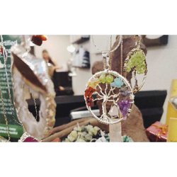 Manzer Hair Studio - Beautiful jewelry