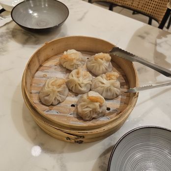 Supreme Dumplings - Shanghainese Near Me - Honolulu, Hawaii Supreme Dumplings - Shanghainese Near Me - Honolulu, Hawaii