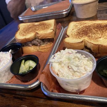 Apocalypse BBQ - Pulled pork sandwich with coleslaw - Food Trucks Near Me - Miami, Florida Apocalypse BBQ - Pulled pork sandwich with coleslaw - Food Trucks Near Me - Miami, Florida