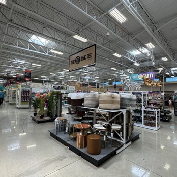 H-E-B plus! - Grocery Near Me - Austin, Texas