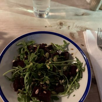 Ffiona's Restaurant - British Near Me - London, XGL Ffiona's Restaurant - British Near Me - London, XGL