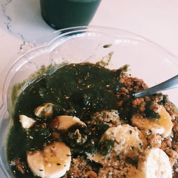 Wellness Tree - Greens acaí bowl & Fat Burner elixir - Chiropractors Near Me - Spokane, Washington