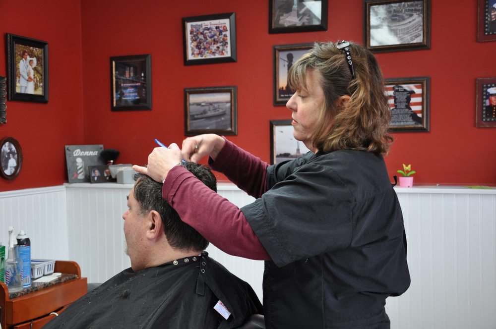 OLDE TYME BARBER SHOP Updated August 2024 10 Photos 419 Hope