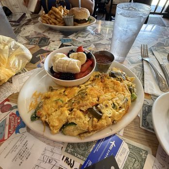 Skillet'z Cafe - Veggie omelette - Breakfast & Brunch Near Me - Fremont, California Skillet'z Cafe - Veggie omelette - Breakfast & Brunch Near Me - Fremont, California