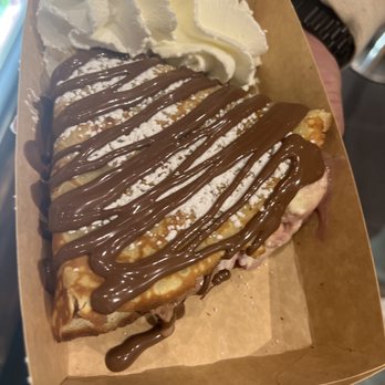 Amorino Gelato - Ice Cream & Frozen Yogurt Near Me - Plano, Texas Amorino Gelato - Ice Cream & Frozen Yogurt Near Me - Plano, Texas