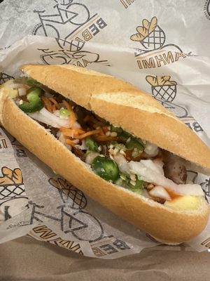 Be Banh Mi by null