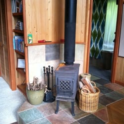 Kipuka Cottage