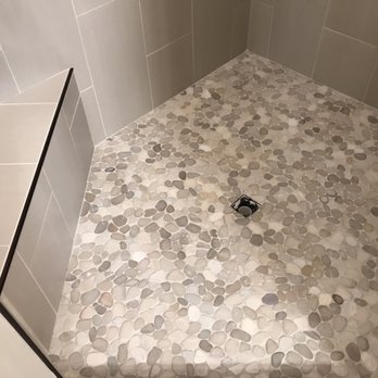 Holloway's Custom Tile - Shower floor - Tiling Near Me - Rochester, Indiana Holloway's Custom Tile - Shower floor - Tiling Near Me - Rochester, Indiana