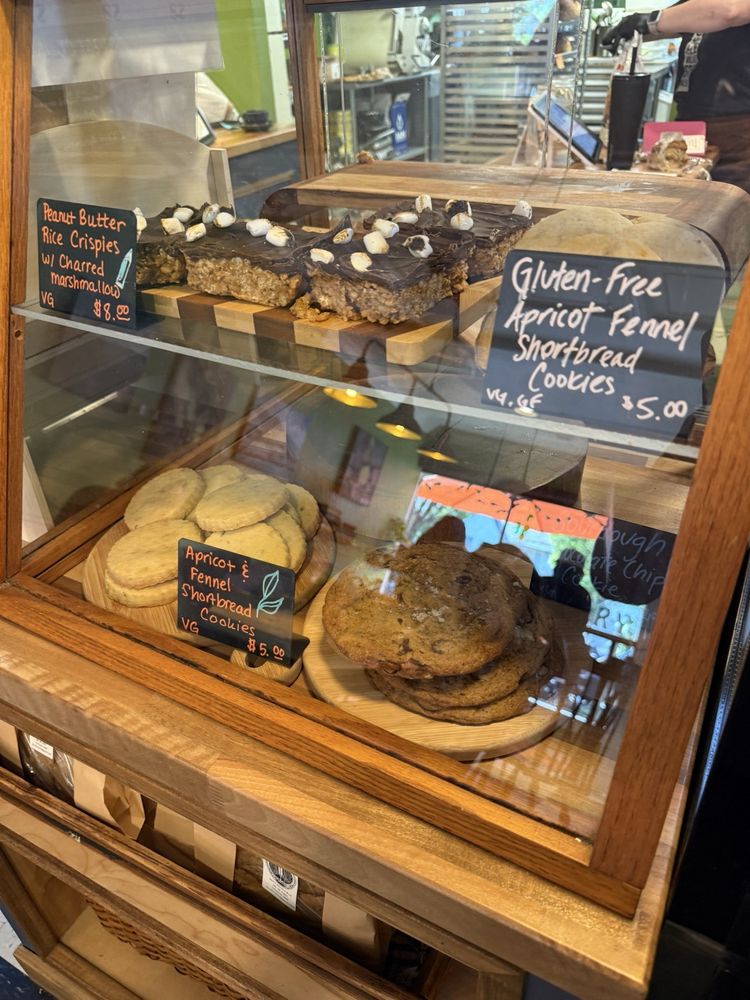 Spuntini Bakery Logo