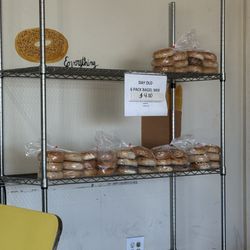 New York Bagels LA - Vibe