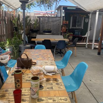 A Romo's Cafe - Outdoor patio - Coffee & Tea Near Me - Hayward, California