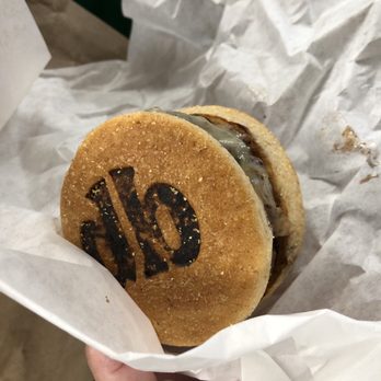 Diablo Burger - Burgers Near Me - Flagstaff, Arizona