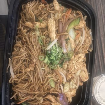 Takumi Ramen Bar - Chicken Stir-Fried Ramen - Ramen Near Me - Tupelo, Mississippi Takumi Ramen Bar - Chicken Stir-Fried Ramen - Ramen Near Me - Tupelo, Mississippi