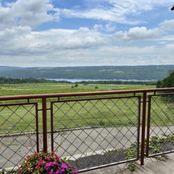 Heron Hill Winery - Patio