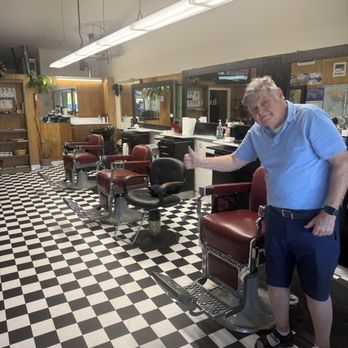 Westmoor Barber Shop - Larry is still cutting hair . - Barbers Near Me - Sunnyvale, California Westmoor Barber Shop - Larry is still cutting hair . - Barbers Near Me - Sunnyvale, California
