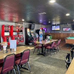 Woody's Tavern Fenton