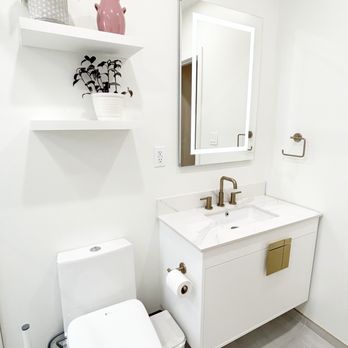 DNA Kitchen & Bath - Bathroom with floating vanity and backlit recessed mirror and floating shelves - Kitchen & Bath Near Me - Brooklyn, New York DNA Kitchen & Bath - Bathroom with floating vanity and backlit recessed mirror and floating shelves - Kitchen & Bath Near Me - Brooklyn, New York