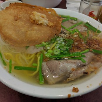 Kim Vietnamese Restaurant - Their specialty dish! Yellow noodle mixed with vermicelli with a shrimp cracker. SO good. - Vietnamese Near Me - Toronto, Ontario Kim Vietnamese Restaurant - Their specialty dish! Yellow noodle mixed with vermicelli with a shrimp cracker. SO good. - Vietnamese Near Me - Toronto, Ontario