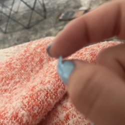 iNails Spa - Peeled nail