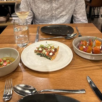Rooster & Owl - Kampachi and scallop, spanakopita, and beets muhammara (from left to right) - New American Near Me - Washington, DC, District of Columbia