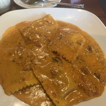 Joe's  Italian Restaurant - Lobster ravioli - Pizza Near Me - Justin, Texas
