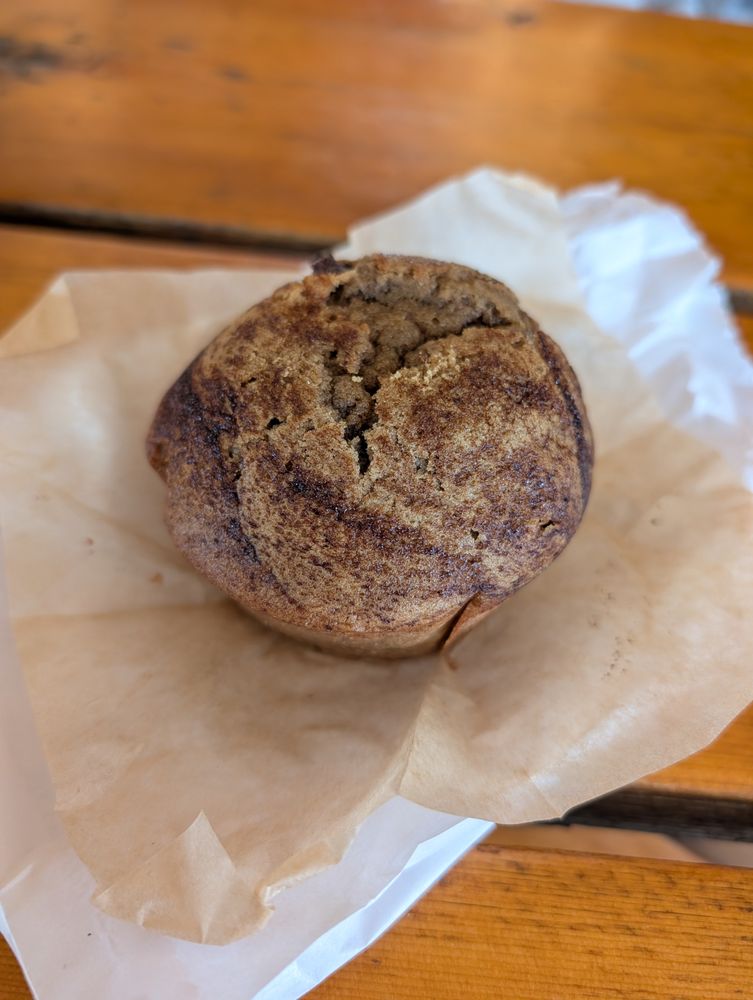 Tractor Shed Cafe and Farm Stand Logo