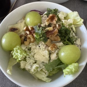 American Airlines - Salad, Business Class Lunch, Miami to Antigua - Airlines Near Me - Miami, Florida