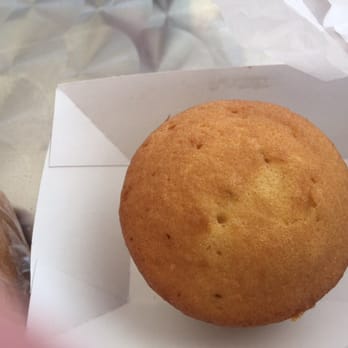 Sandy Sweet Bakery - Muffin was simple but powerful in taste. - Bakeries Near Me - Oakland Park, Florida Sandy Sweet Bakery - Muffin was simple but powerful in taste. - Bakeries Near Me - Oakland Park, Florida