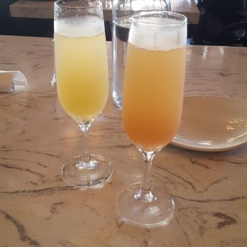 Great Maple - Pear mimosa and white peach bellini - New American Near Me - Newport Beach, California Great Maple - Pear mimosa and white peach bellini - New American Near Me - Newport Beach, California