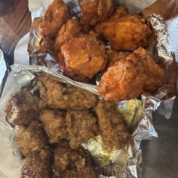 Wing Doozy - Lemon doozy and buffalo boneless wings
