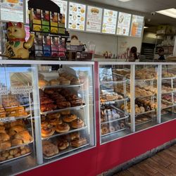 Bosa Donuts