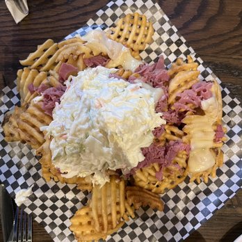 The Oxford Tap - Corned beef waffle fries - Sandwiches Near Me - Oxford, Michigan