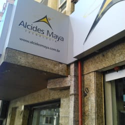 Escola Alcides Maya