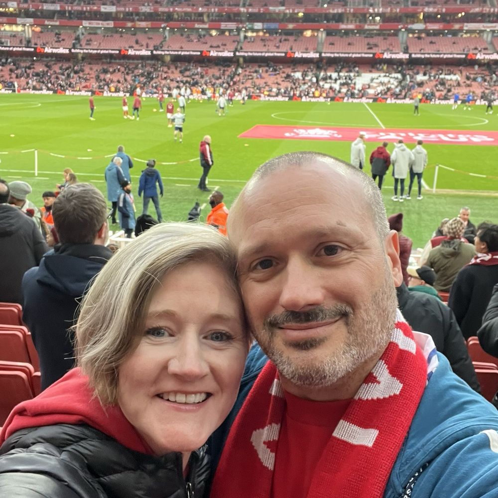 The Emirates Stadium - Enjoying the game! - Stadiums & Arenas Near Me - London, XGL The Emirates Stadium - Enjoying the game! - Stadiums & Arenas Near Me - London, XGL