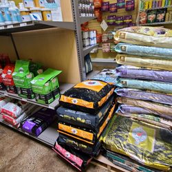 Nature's Nibbles - Hollin Halls - Litters & Bulk Kibble