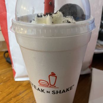 Steak ’n Shake - Oreo shake - Burgers Near Me - St. Augustine, Florida Steak ’n Shake - Oreo shake - Burgers Near Me - St. Augustine, Florida