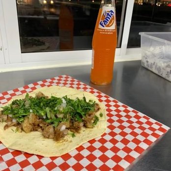 El Rico Taco - Burrito de Tripitas - Food Trucks Near Me - Lubbock, Texas El Rico Taco - Burrito de Tripitas - Food Trucks Near Me - Lubbock, Texas