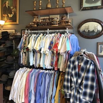 Richard's Fabulous Finds - Some shirts and robe du chambers - Men's Clothing Near Me - Chicago, Illinois