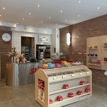 Slik - Ice Cream & Frozen Yogurt Near Me - New York, New York Slik - Ice Cream & Frozen Yogurt Near Me - New York, New York