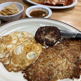 Breakfast all day! Breakfast all day!