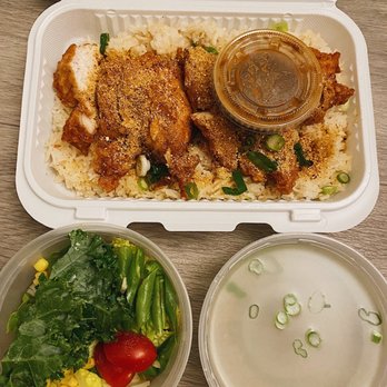 Three Roosters - zab fried chicken plate (white meat & ginger rice) - Thai Near Me - New York, New York Three Roosters - zab fried chicken plate (white meat & ginger rice) - Thai Near Me - New York, New York