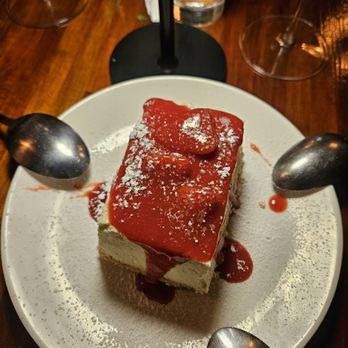 Sojourn Social - Cheesecake - Bars Near Me - New York, New York Sojourn Social - Cheesecake - Bars Near Me - New York, New York
