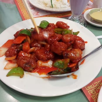 China 1968 - Sweet and sour pork. Yeah, it's not the most traditional Chinese dish, but its my favorite as a child! Very well done here! - Chinese Near Me - El Cajon, California China 1968 - Sweet and sour pork. Yeah, it's not the most traditional Chinese dish, but its my favorite as a child! Very well done here! - Chinese Near Me - El Cajon, California