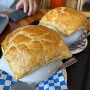 A La Mode - Bakeries Near Me - Vancouver, British Columbia