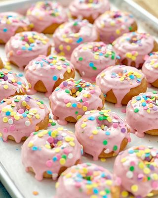Da Vinci’s Donuts by null
